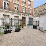 Appartement De Charme A Paris Pour 4 By Weekome